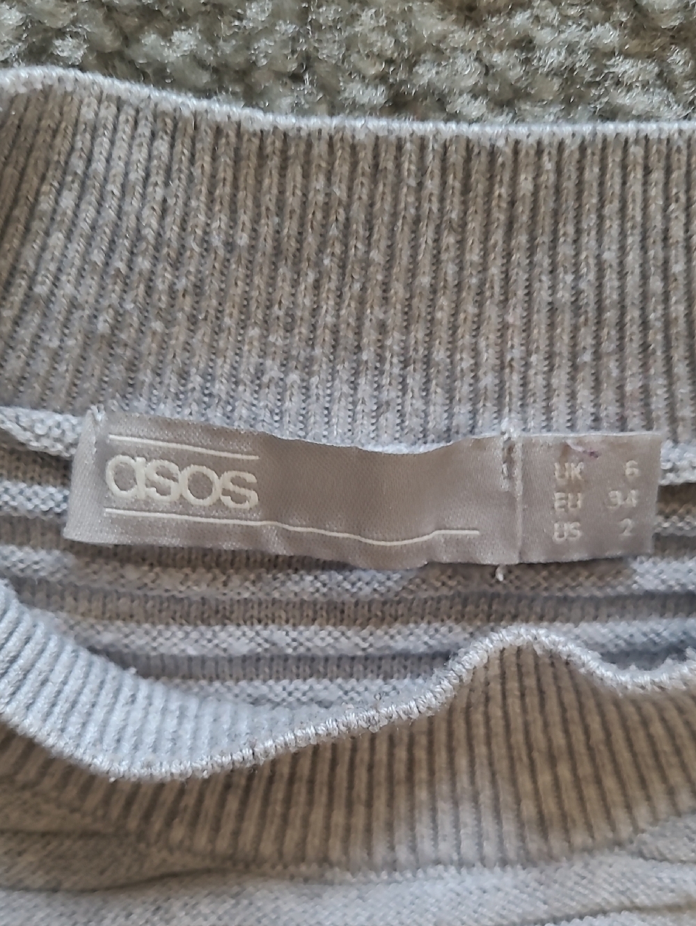 ASOS Light Grey Ribbed Panel Crew Neck Sweater - Picture 6 of 8